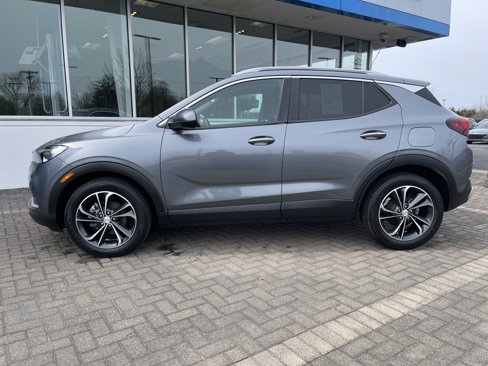 Used 2021 Buick Encore GX Select image 2