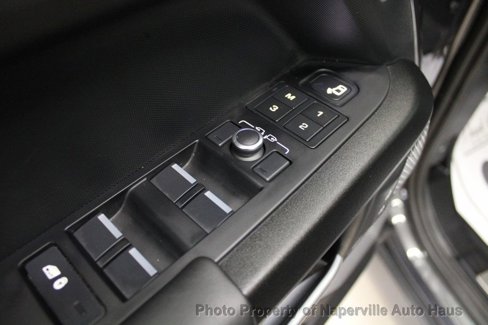 Used 2023 Land Rover Defender 110 Carpathian Edition image 12