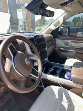 Used 2021 RAM 1500 Laramie w/ Laramie Southwest Edition image 5