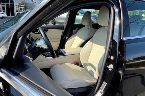 Certified 2022 Mercedes-Benz C 300 4MATIC Sedan image 17