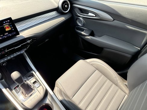 New 2024 Alfa Romeo Tonale Veloce image 22