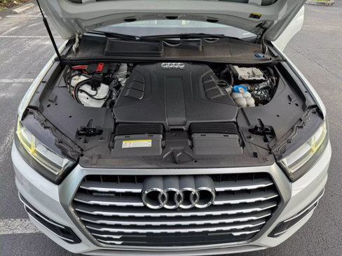 Used 2017 Audi Q7 3.0T Premium Plus w/ Premium Plus Package image 12