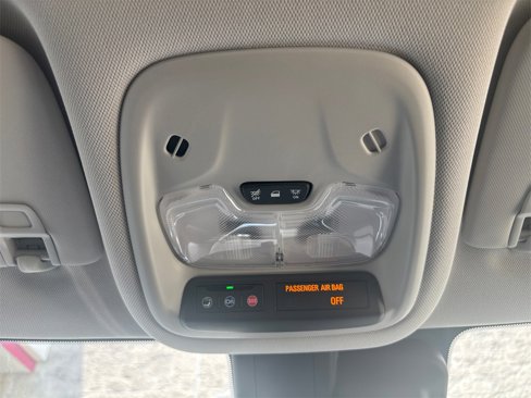 Used 2022 Chevrolet TrailBlazer LS image 28