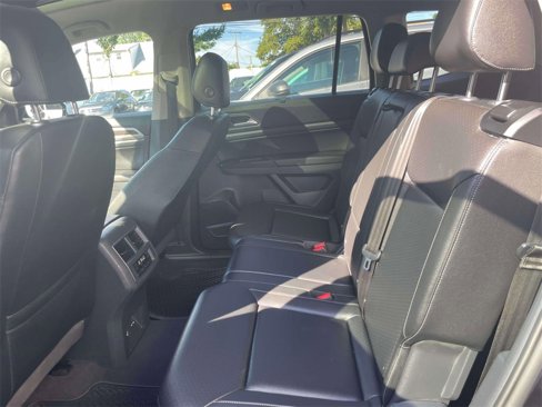 Used 2019 Volkswagen Atlas SEL R-Line image 10