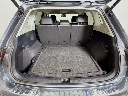 Used 2022 Volkswagen Tiguan SE image 23
