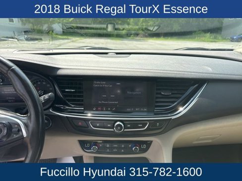Used 2018 Buick Regal Essence w/ Driver Confidence Package #1 image 20