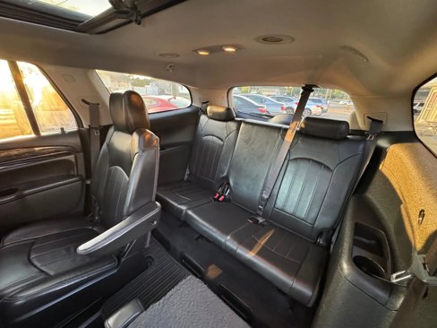 Used 2014 Buick Enclave Premium image 12