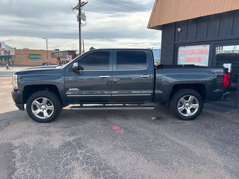 Used 2017 Chevrolet Silverado 1500 High Country image 3