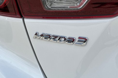 Used 2018 MAZDA MAZDA3 Grand Touring w/ Premium Equipment Package image 24