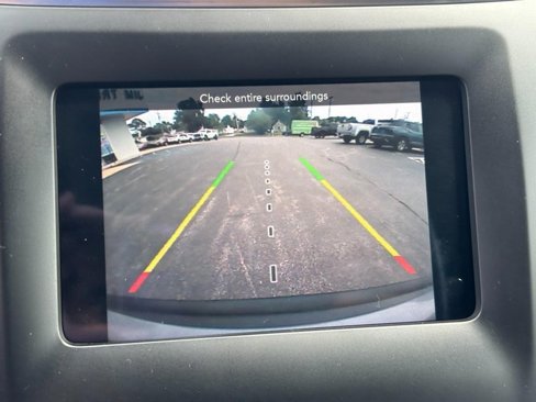Used 2019 Jeep Cherokee Latitude Plus w/ Cold Weather Group image 21
