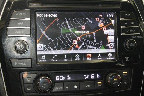 Used 2016 Nissan Maxima Platinum image 8