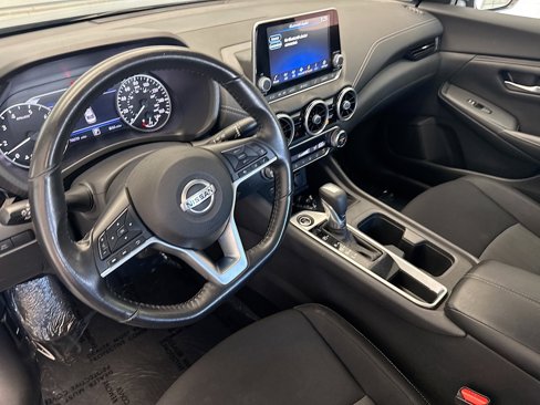 Used 2021 Nissan Sentra SV image 7
