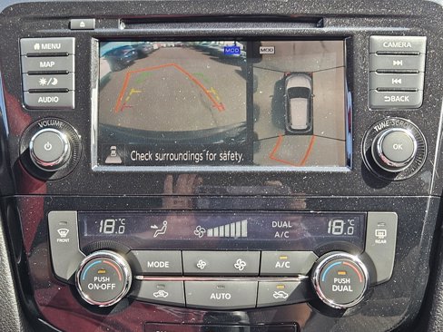 Used 2019 Nissan Rogue S image 27