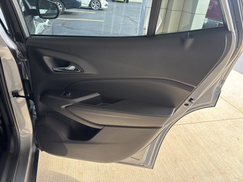 New 2025 Chevrolet Trax LS w/ LS Convenience Package image 27