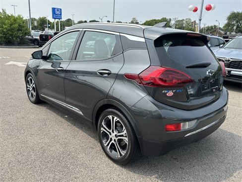 Used 2021 Chevrolet Bolt Premier w/ Infotainment Package image 9