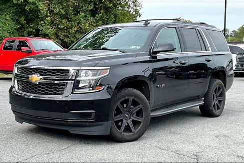 Used 2017 Chevrolet Tahoe LS image 1