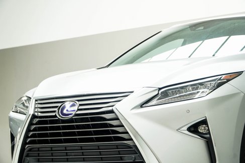 Used 2016 Lexus RX 450h FWD image 2