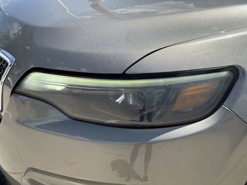 Used 2020 Jeep Cherokee Latitude image 9