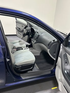 Used 2009 Hyundai Elantra SE image 11
