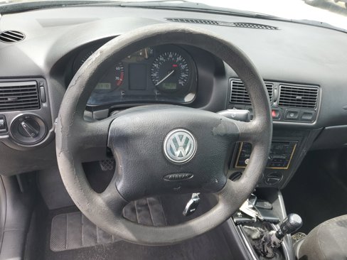 Used 2004 Volkswagen Golf GL image 13