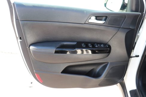 Used 2018 Kia Sportage EX w/ EX Premium Package image 8