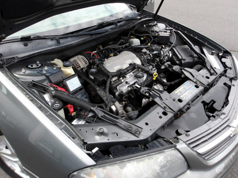 Used 2005 Chevrolet Impala LS w/ Sport Appearance Package image 18