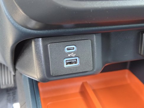 Used 2023 Ford Maverick XLT image 13