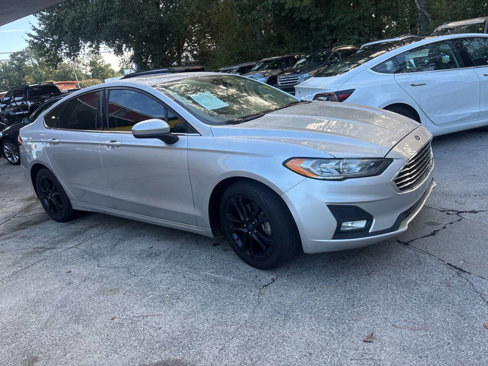 Used 2019 Ford Fusion SE w/ Equipment Group 151A image 4