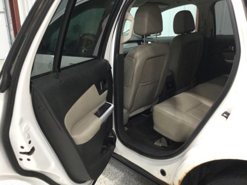 Used 2012 Ford Edge SEL image 13