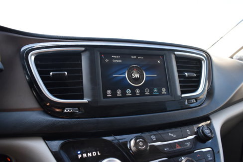 Used 2019 Chrysler Pacifica LX image 20