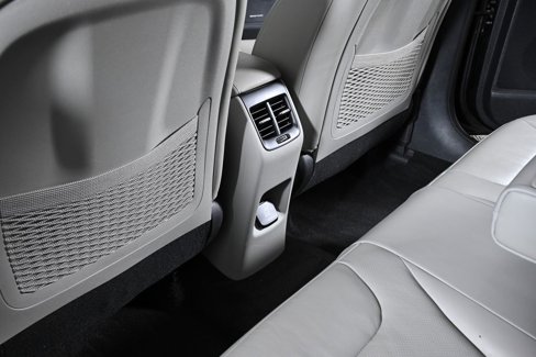 Used 2019 Kia Niro EX Premium image 28