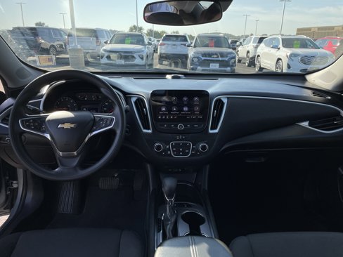 Used 2024 Chevrolet Malibu LT image 17