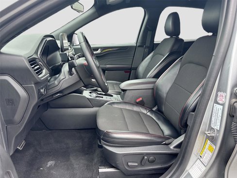Used 2024 Ford Escape ST-Line w/ Cold Weather Package image 23