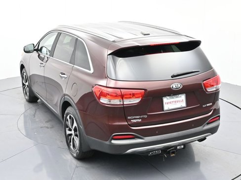 Used 2017 Kia Sorento EX image 23
