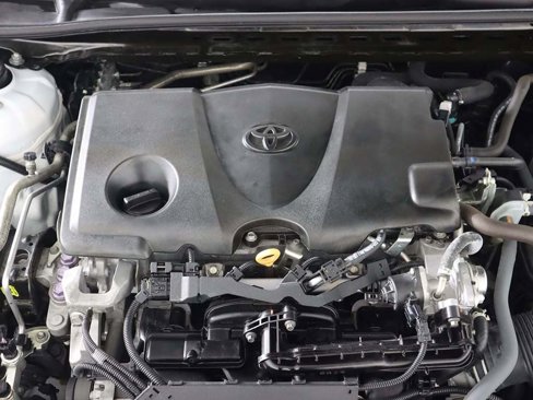 Used 2022 Toyota Camry SE image 18
