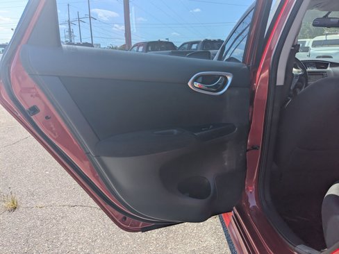 Used 2013 Nissan Sentra SR w/ Driver Pkg image 23