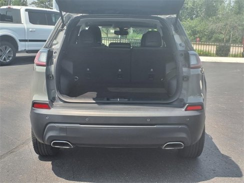 Used 2021 Jeep Cherokee Latitude Lux image 7