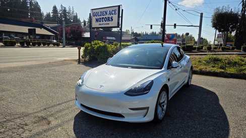 Used 2022 Tesla Model 3 Long Range image 1