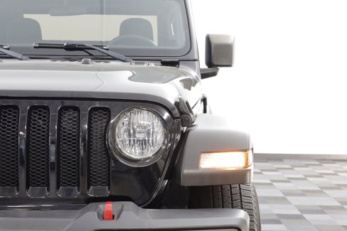 Used 2020 Jeep Wrangler Sport image 32