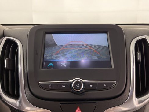 Used 2018 Chevrolet Equinox LS image 26