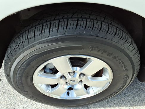 Used 2011 Ford Escape Limited image 19