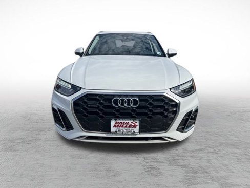 Used 2022 Audi Q5 2.0T Premium Plus w/ Premium Plus Package image 2