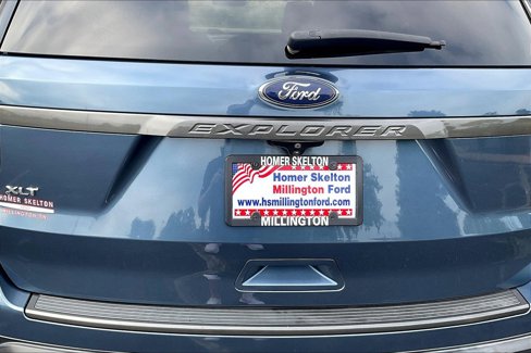 Used 2018 Ford Explorer XLT w/ Equipment Group 202A image 29