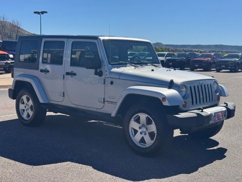 Used 2010 Jeep Wrangler Unlimited Sahara image 9