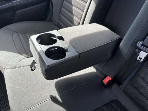Used 2018 Ford Fusion SE w/ Fusion SE Technology Package image 11
