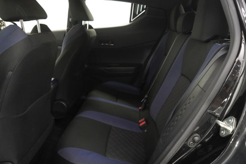 Used 2021 Toyota C-HR Limited image 15