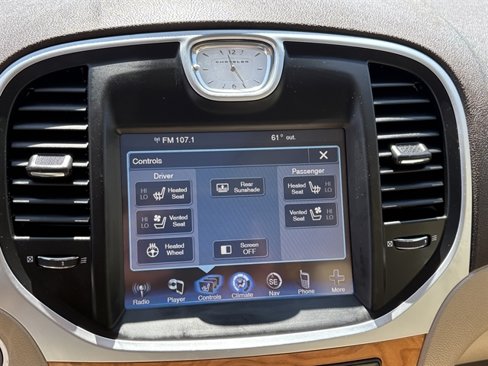 Used 2014 Chrysler 300 C w/ Beats Audio Group image 34