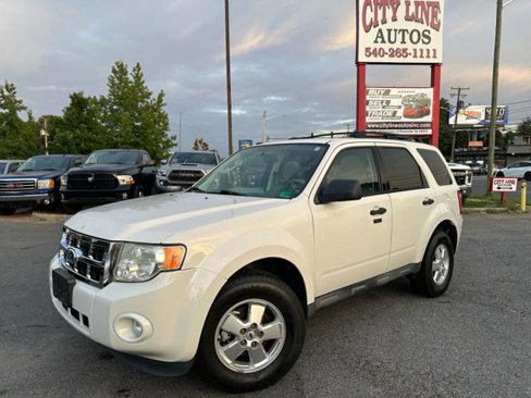 Used 2012 Ford Escape XLT image 1