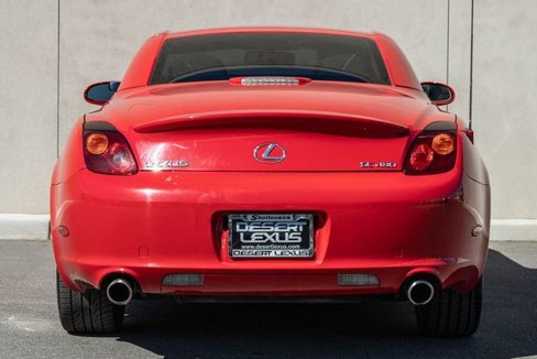 Used 2004 Lexus SC 430 Convertible image 4