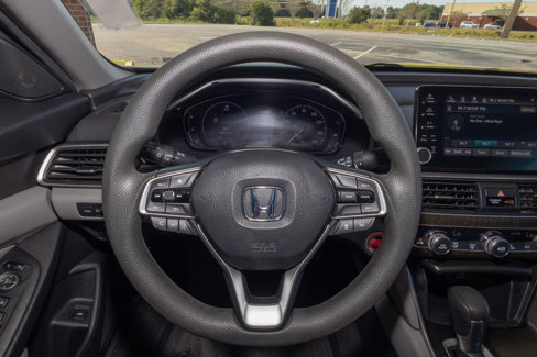 Used 2019 Honda Accord EX image 11